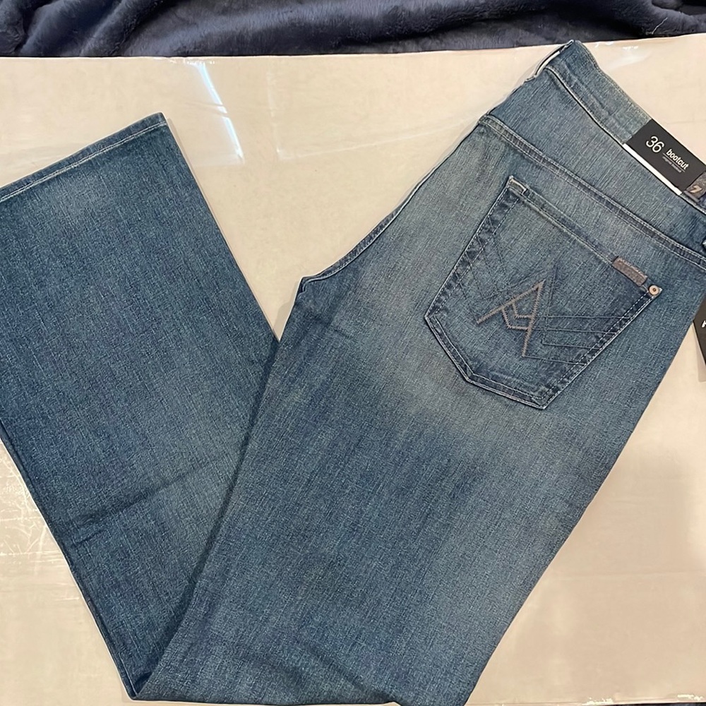 7 for all mankind bootcut jeans, NWT size 36 A pocket